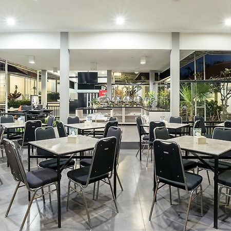Riverstone Hotel&Cottage Batu  Esterno foto