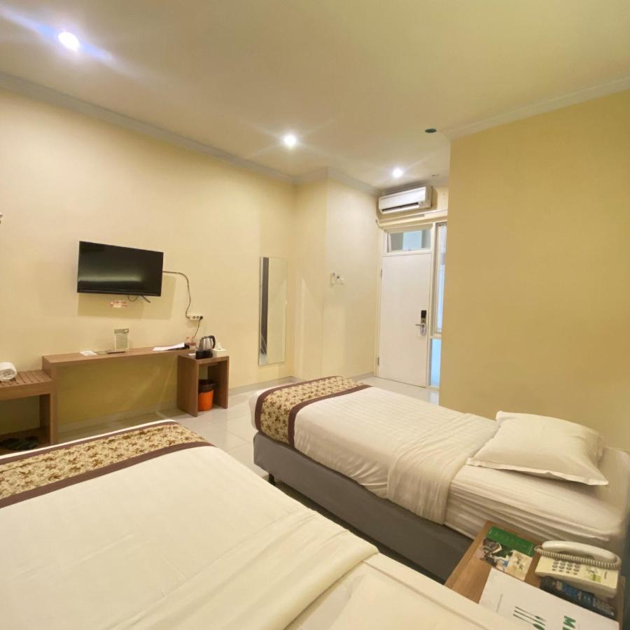 Riverstone Hotel&Cottage Batu  Esterno foto