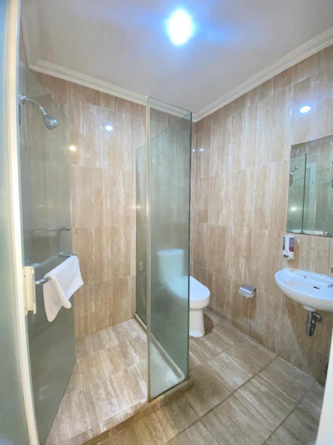 Riverstone Hotel&Cottage Batu  Esterno foto