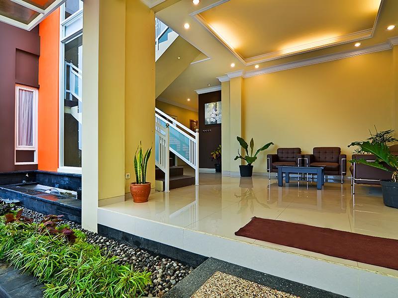 Riverstone Hotel&Cottage Batu  Esterno foto