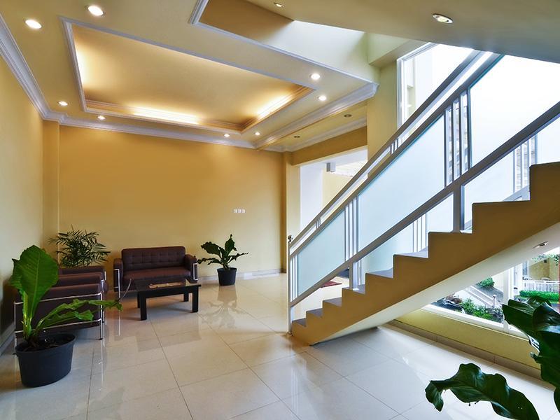 Riverstone Hotel&Cottage Batu  Esterno foto