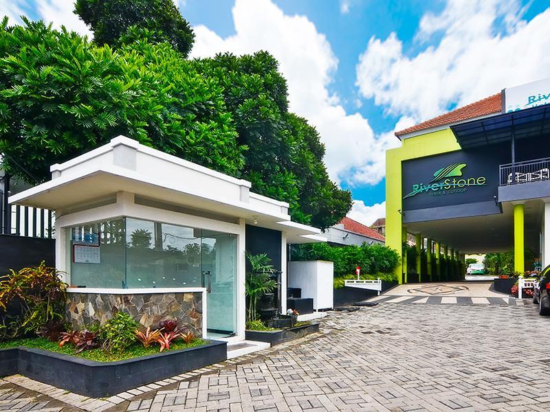 Riverstone Hotel&Cottage Batu  Esterno foto